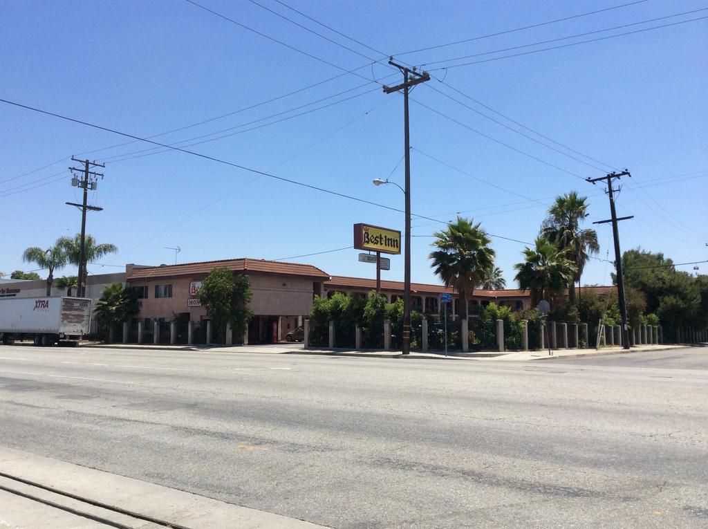 Paradise Inn Montebello Exterior photo